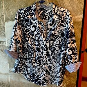 Like new women’s chaps floral top 1X